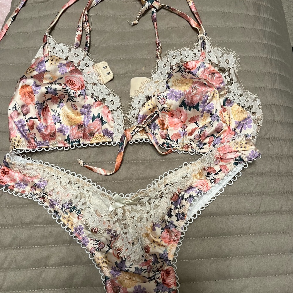 For love and Lemon bra and underwear. Size small bra 34 DD. New without tags